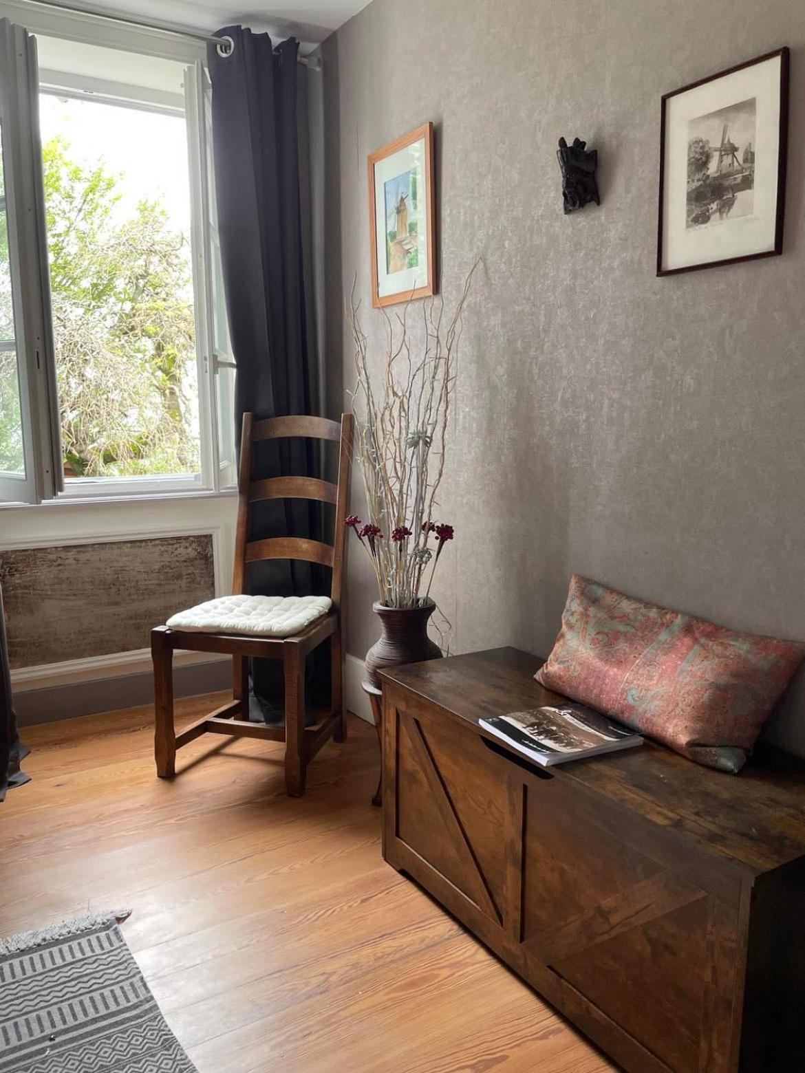 Bed and Breakfast Les Agapanthes Vaux-en-Beaujolais Exterior foto